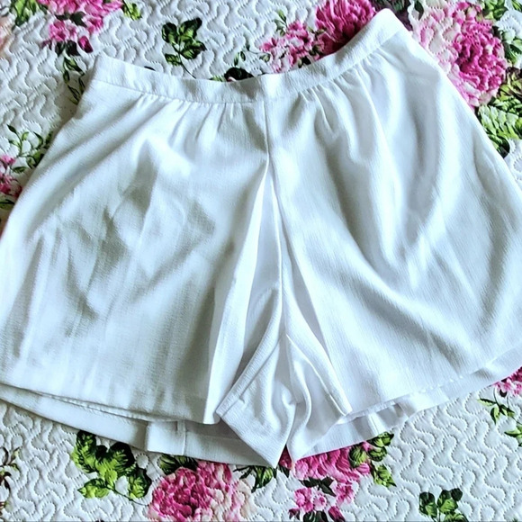 Worthington Textured Crepe White Skort NWT 14 - Picture 1 of 13
